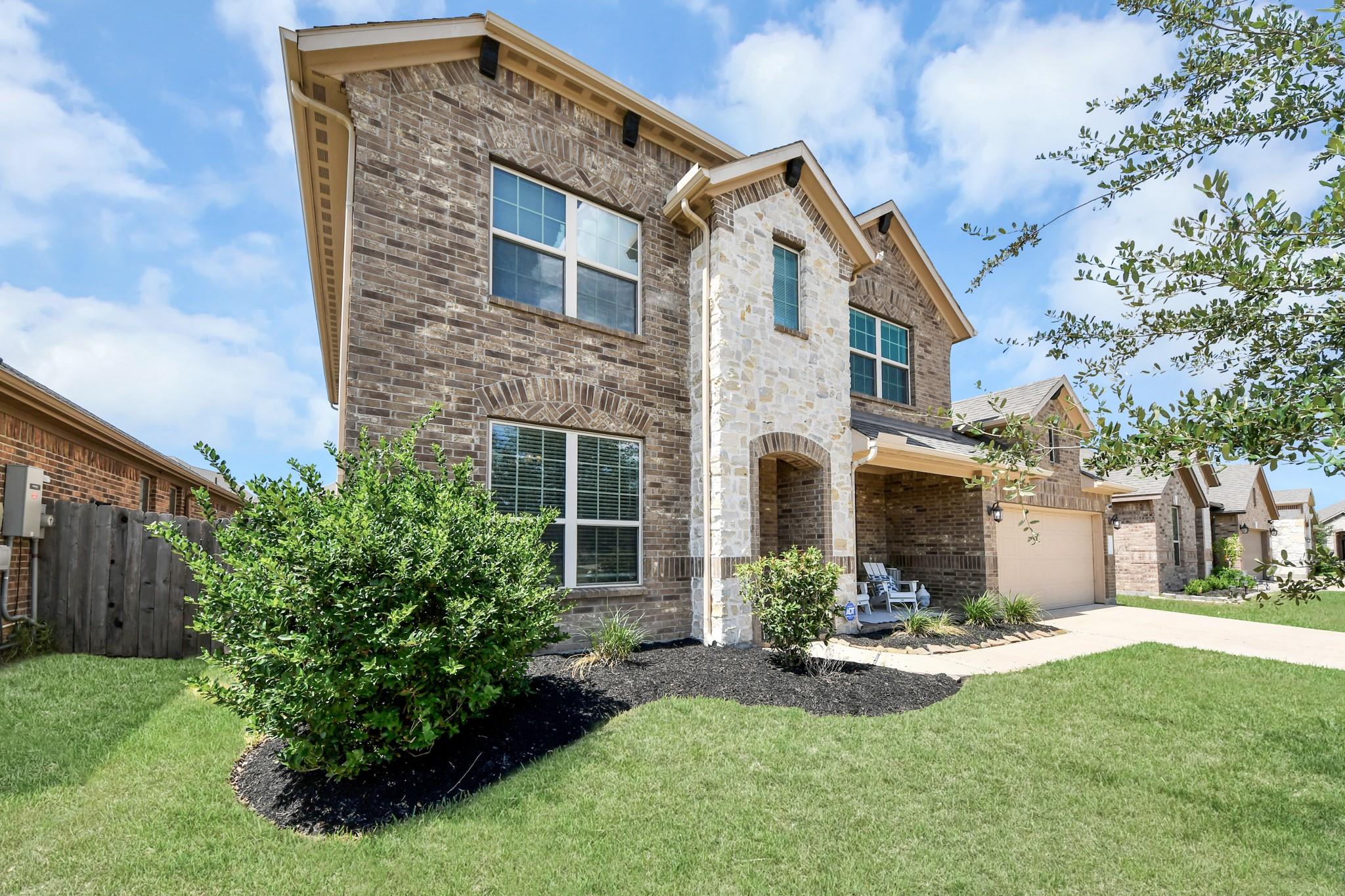 4911 Vergano Villa Drive