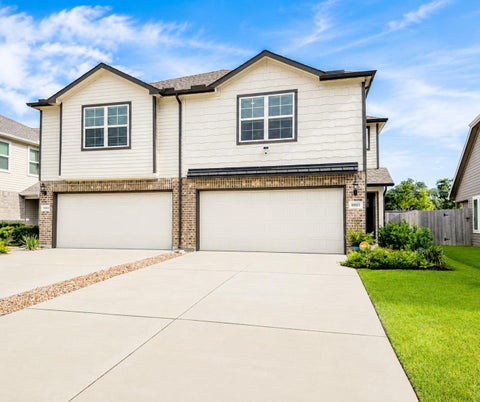 Townhouse For Sale - 18815 Glenwood Chase Court<br/> Harris County, Katy, TX 77449