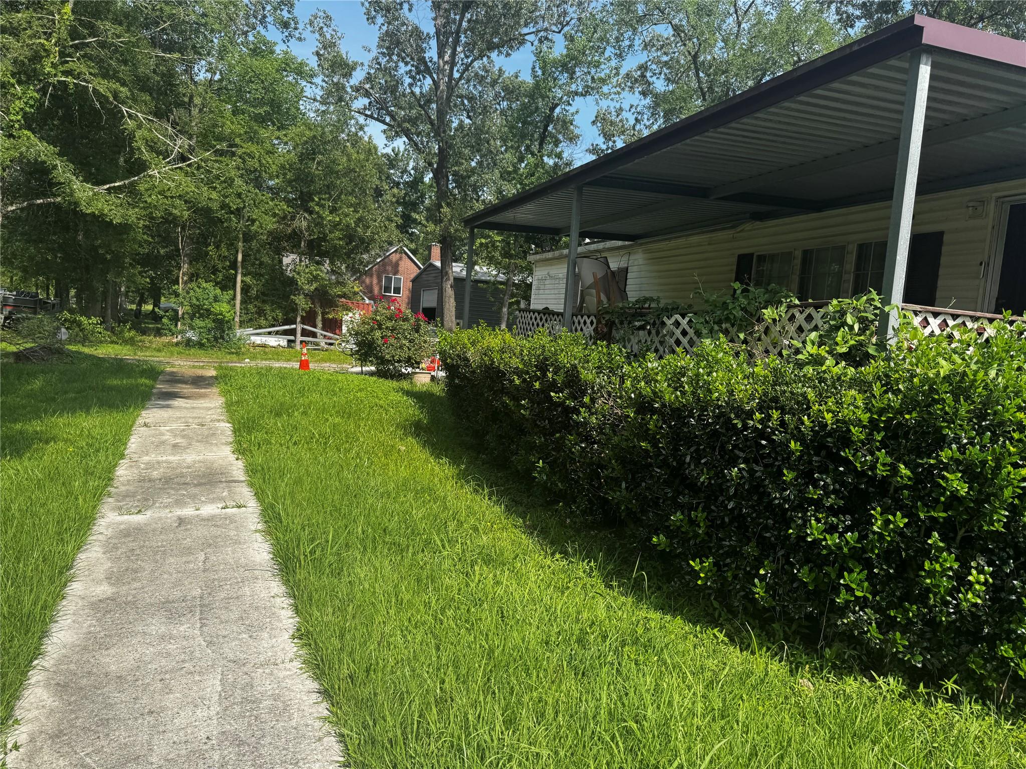 11403 Walraven Drive
