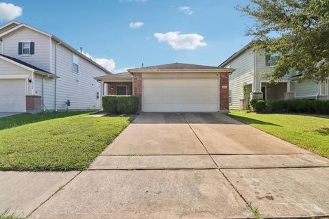 Photo of 2666 Skyview Knoll Court, Houston, TX 77047 (MLS # 68437227) Photo of 2666 Skyview Knoll Court, Houston, TX 77047 (MLS # 68437227)