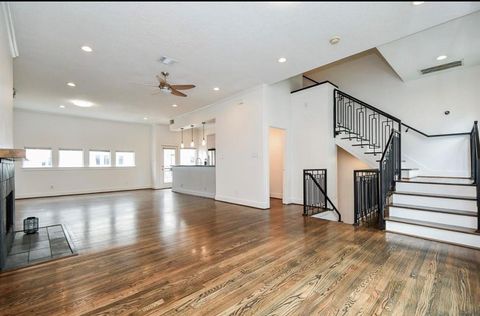 Photo of 4702 Austin Street, Houston, TX 77004 (MLS # 2717612)