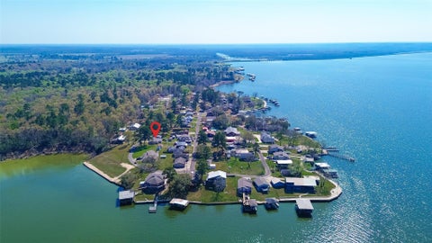 Photo of 323 Lake Livingston Drive, Livingston, TX 77351 (MLS # 5273149)