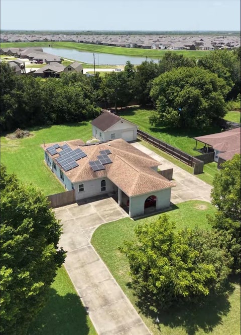 Photo of 3230 W Meadow Lane, Dickinson, TX 77539 (MLS # 55940772)