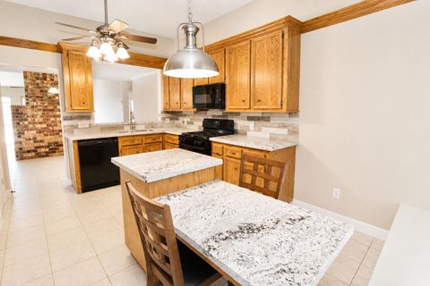 Photo of 3206 Pecan Point Drive, Sugar Land, TX 77478 (MLS # 60851189)