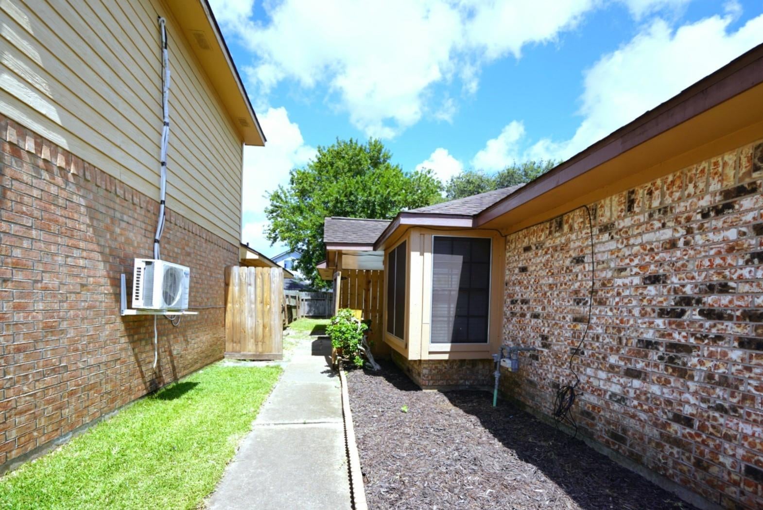 106 Coffee Lane