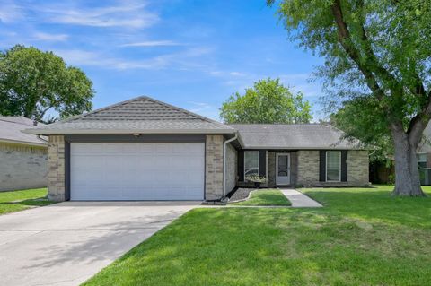 Photo of 12015 Fallbrook Drive, Houston, TX 77065 (MLS # 77886067)