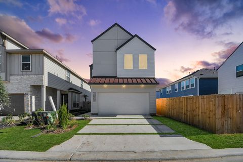 Photo of 9141 Besos Lane, Houston, TX 77051 (MLS # 98288927)