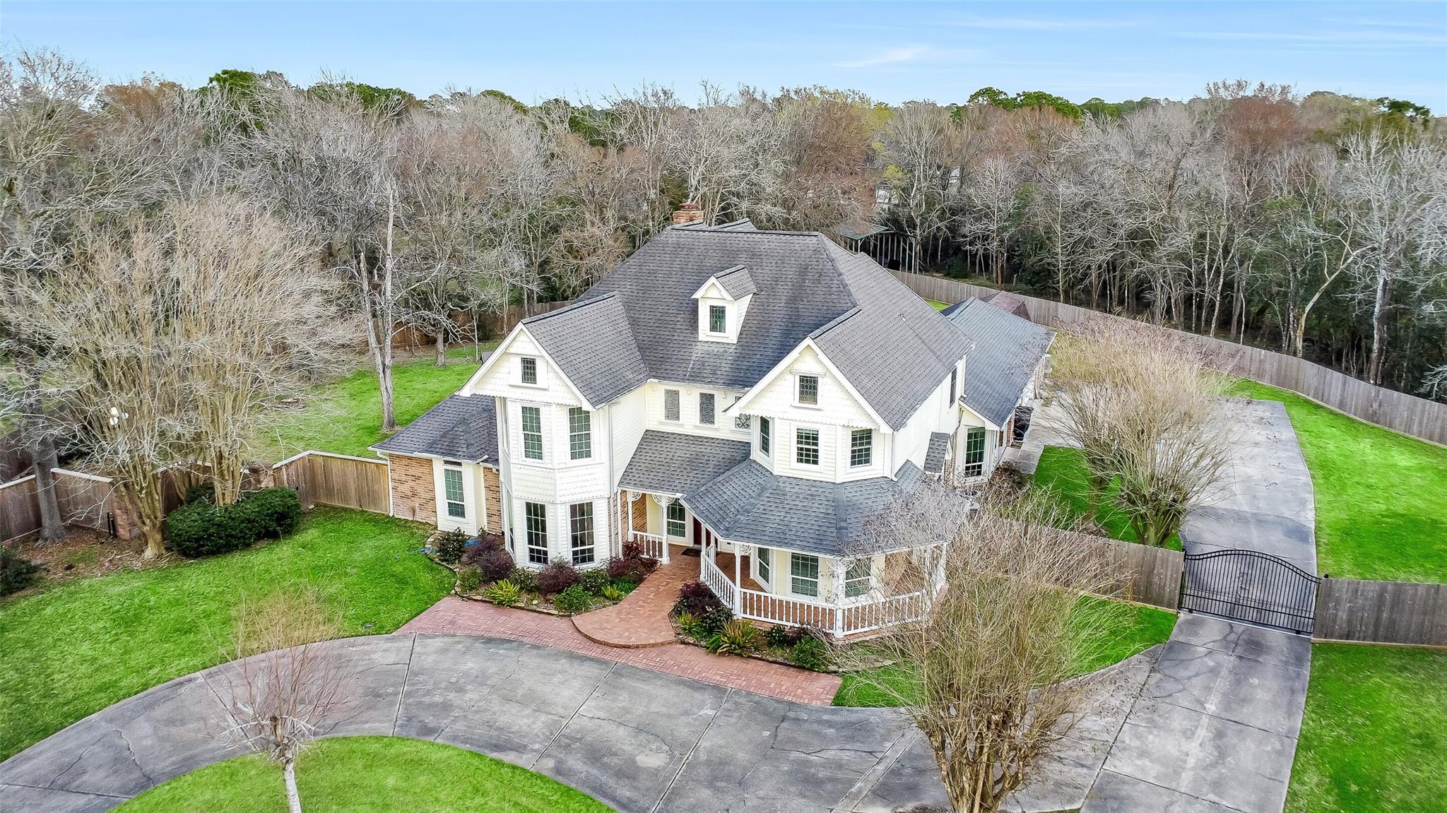 209 Pine Willow Court