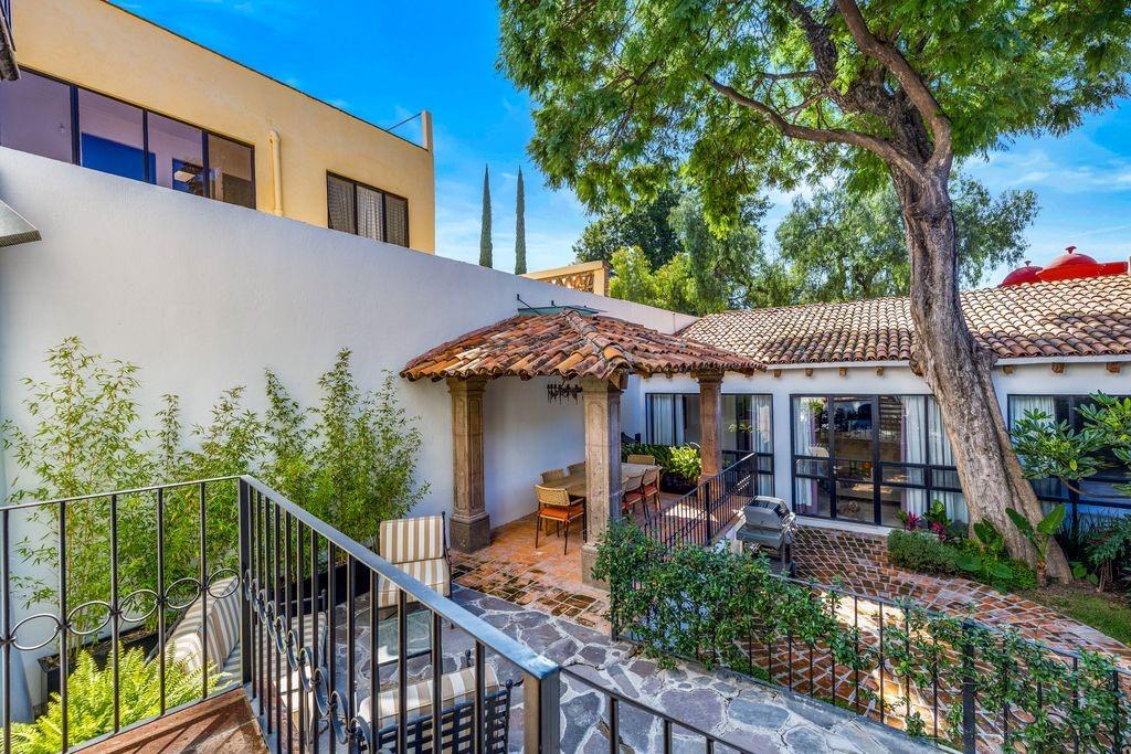 Mexico, 3 Bedrooms Bedrooms, ,4 BathroomsBathrooms,Residential,Active,242687