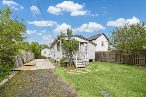 Photo of 8525 Dosia Street, Houston, TX 77051 (MLS # 51108718)