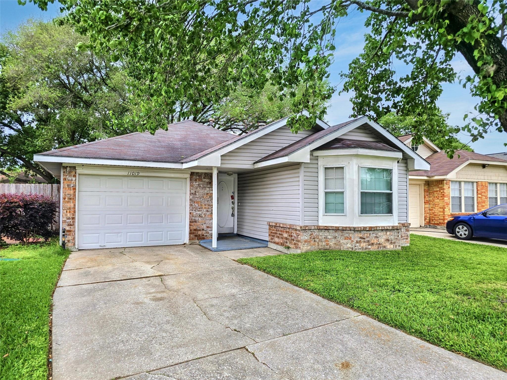 11019 Shadowfield Drive