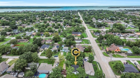 Photo of 2505 29th Avenue N, Texas City, TX 77590 (MLS # 30260922)