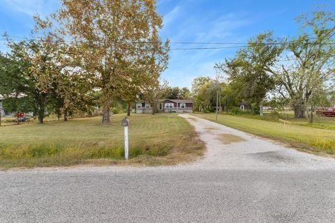Photo of 445 County Road 6021, Dayton, TX 77535 (MLS # 69051358)