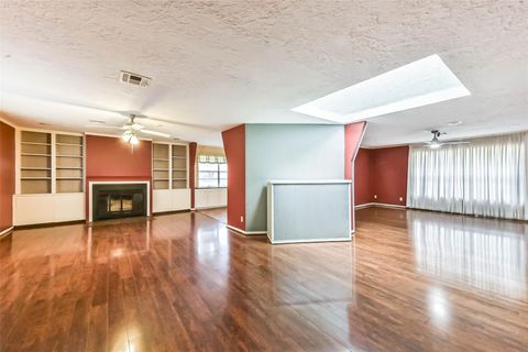 10919 Checkerboard Street Houston TX 77096