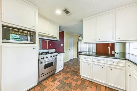 Tiny photo for 10919 Checkerboard Street, Houston, TX 77096 (MLS # 56919665)
