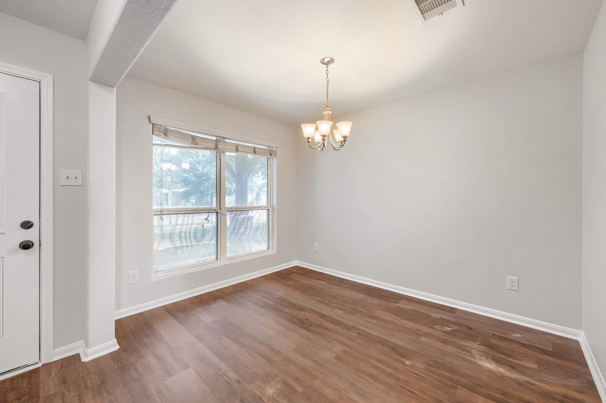 3159 View Valley Trail