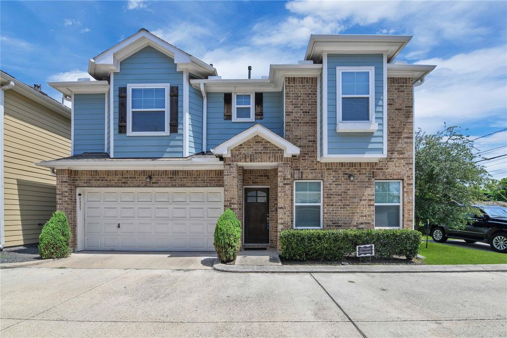 Photo of 4827 Hardy Street, Houston, TX 77009 (MLS # 28090396)