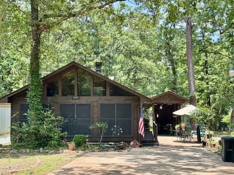 Photo of 1347 Cardinal Lane, Trinity, TX 75862 (MLS # 55691791)