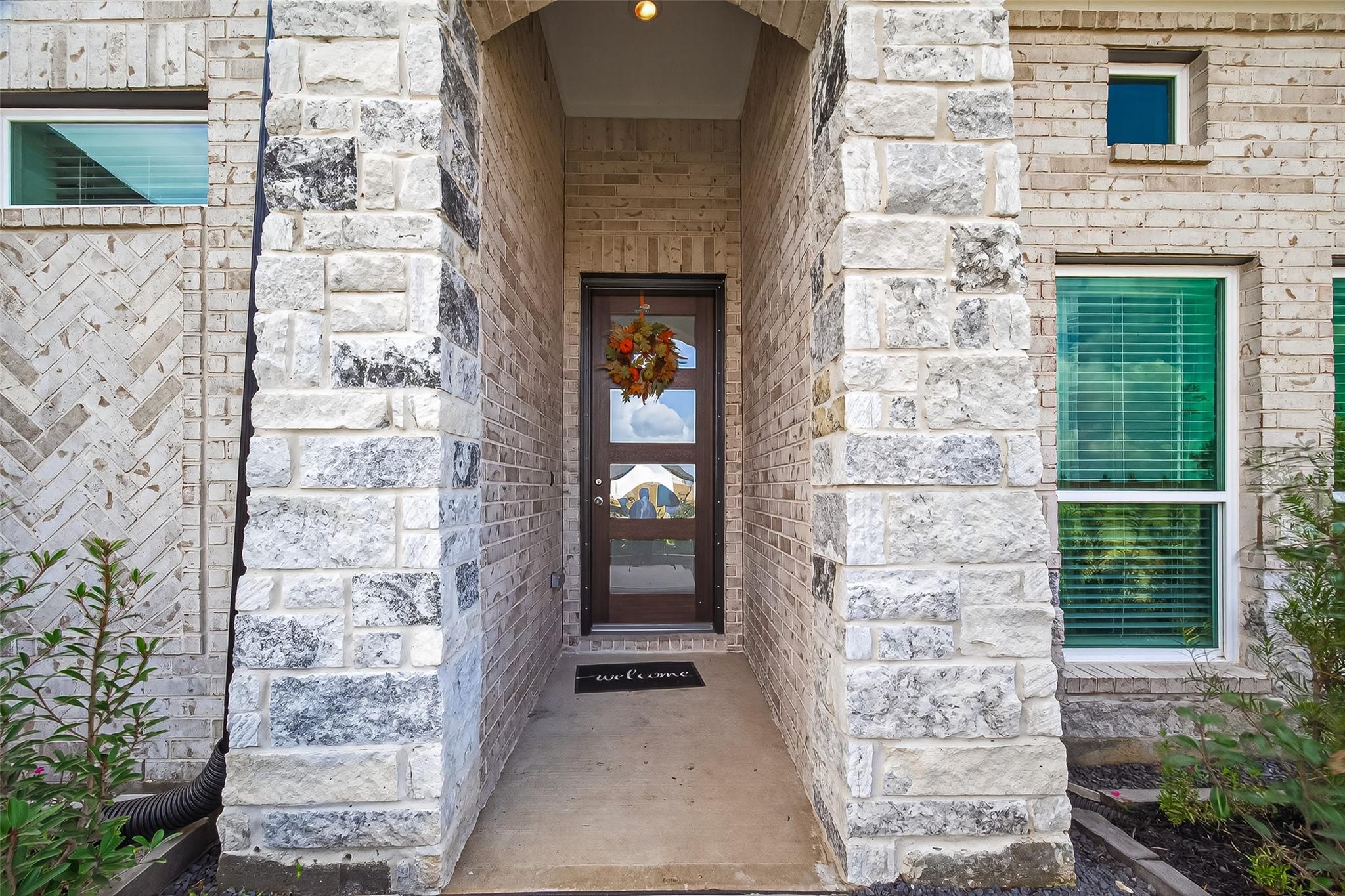 2506 Shallow Lake Lane