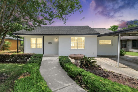 Photo of 3714 Florinda Street, Houston, TX 77021 (MLS # 33014149)