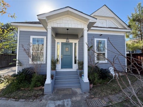 Homes For Rent - 1717 Weber Street<br/> Houston, TX 77007