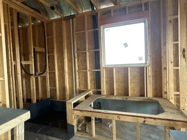 497 Hunters Crossing Drive