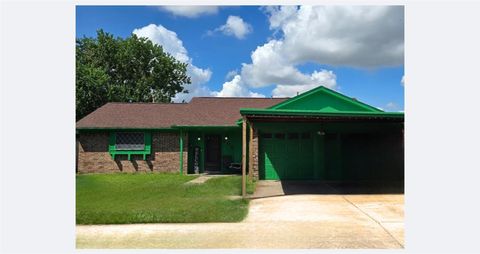 806 Briarway Street Pasadena TX 77503