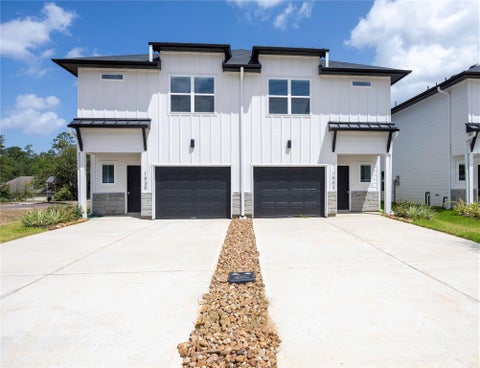 Photo of 1939 Longmire Villas Court, Conroe, TX 77304 (MLS # 72386511)