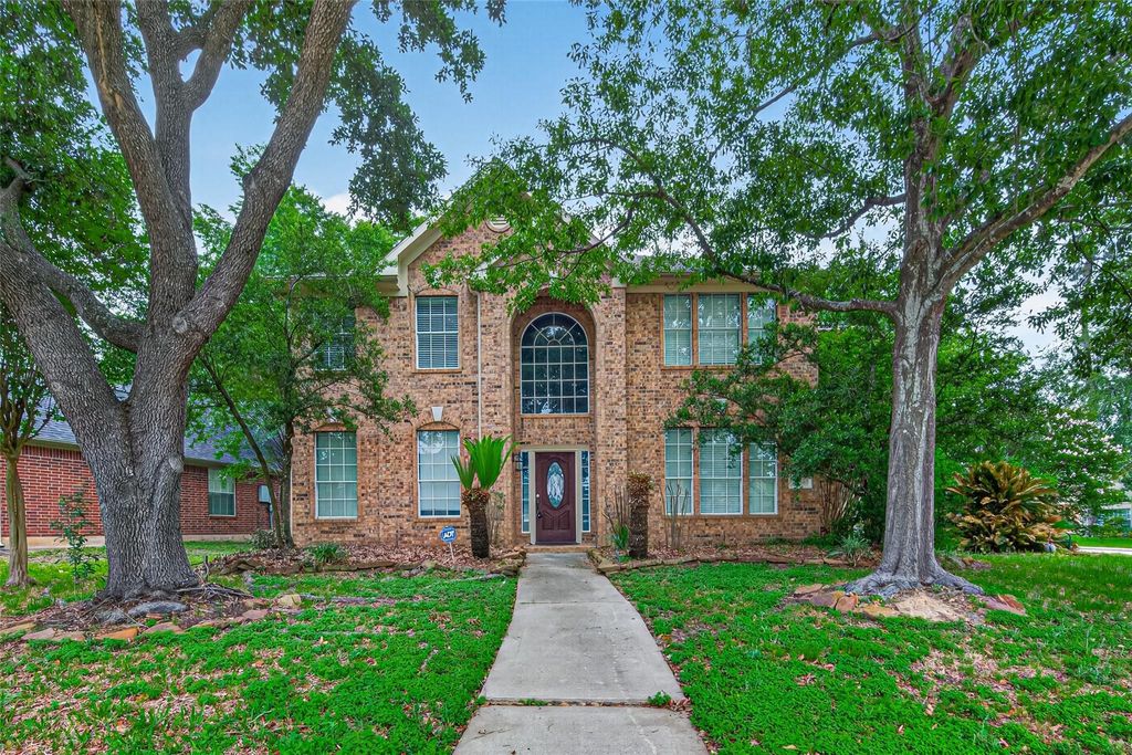 Photo of 1002 Pine Walk Trail, Spring, TX 77388 (MLS # 20060136)