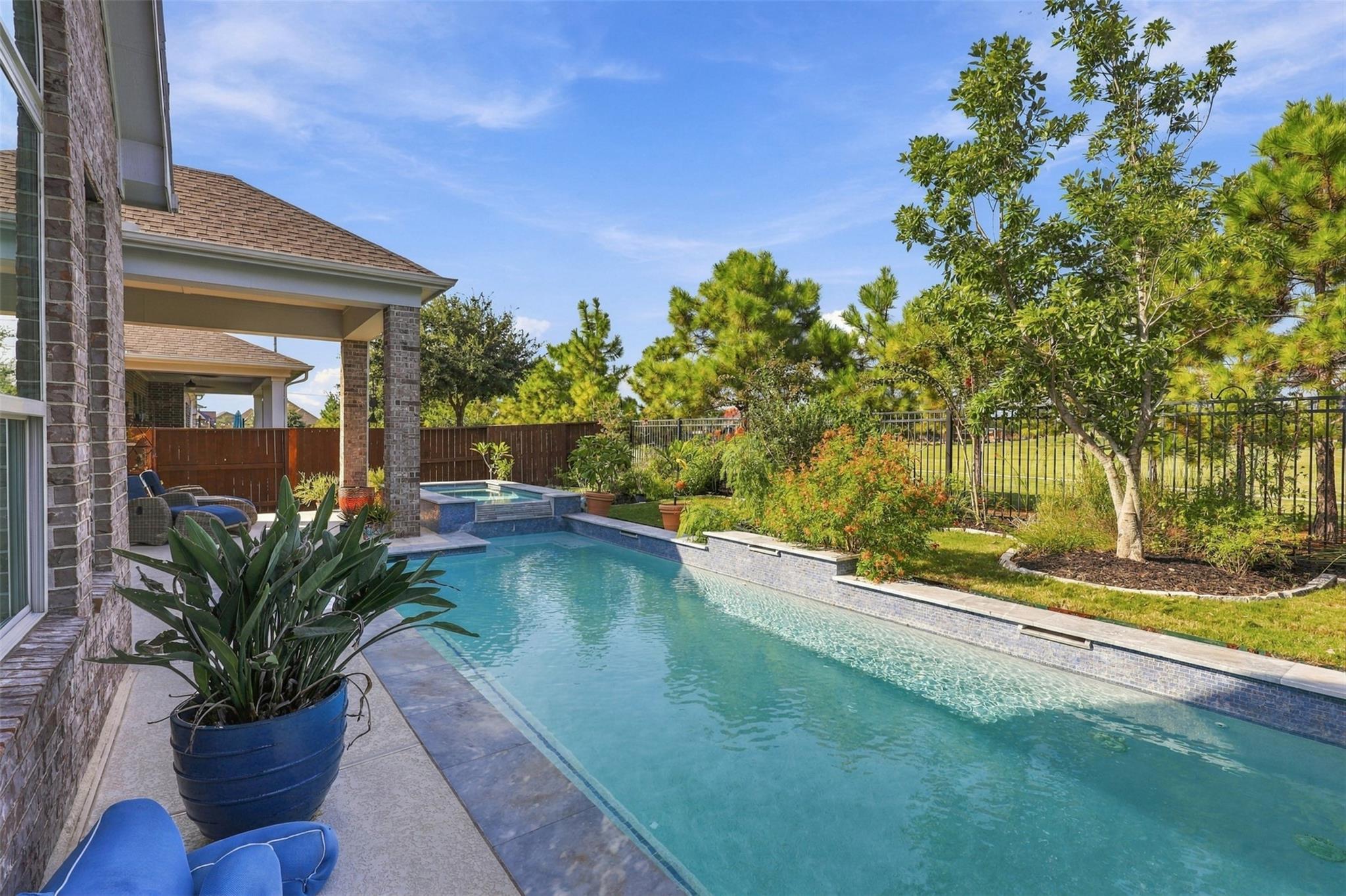 4711 Gilbert Road
