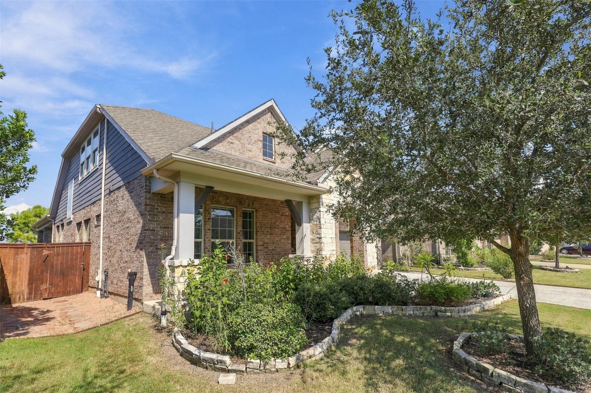 4711 Gilbert Road