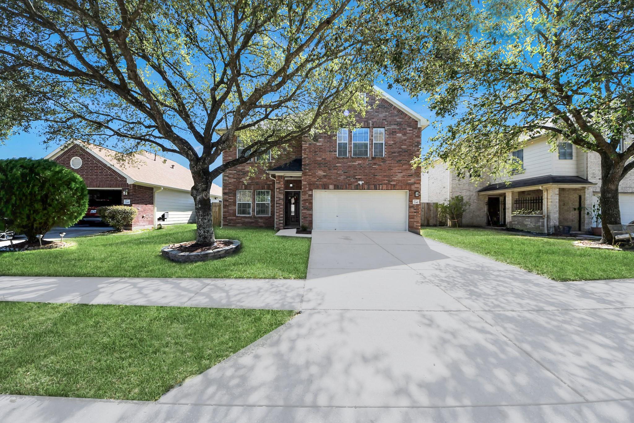 7242 Foxcrest Lane