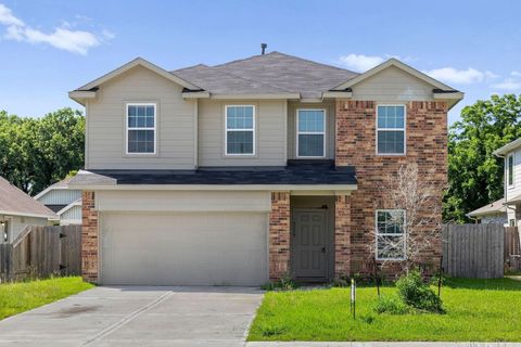 Photo of 5319 Rivers Edge Drive, Richmond, TX 77469 (MLS # 19948121)