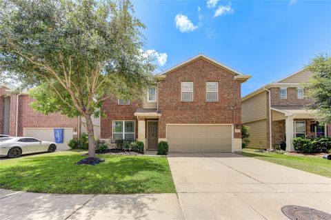 Photo of 2311 Lakecrest Town Drive, Katy, TX 77493 (MLS # 10746409)