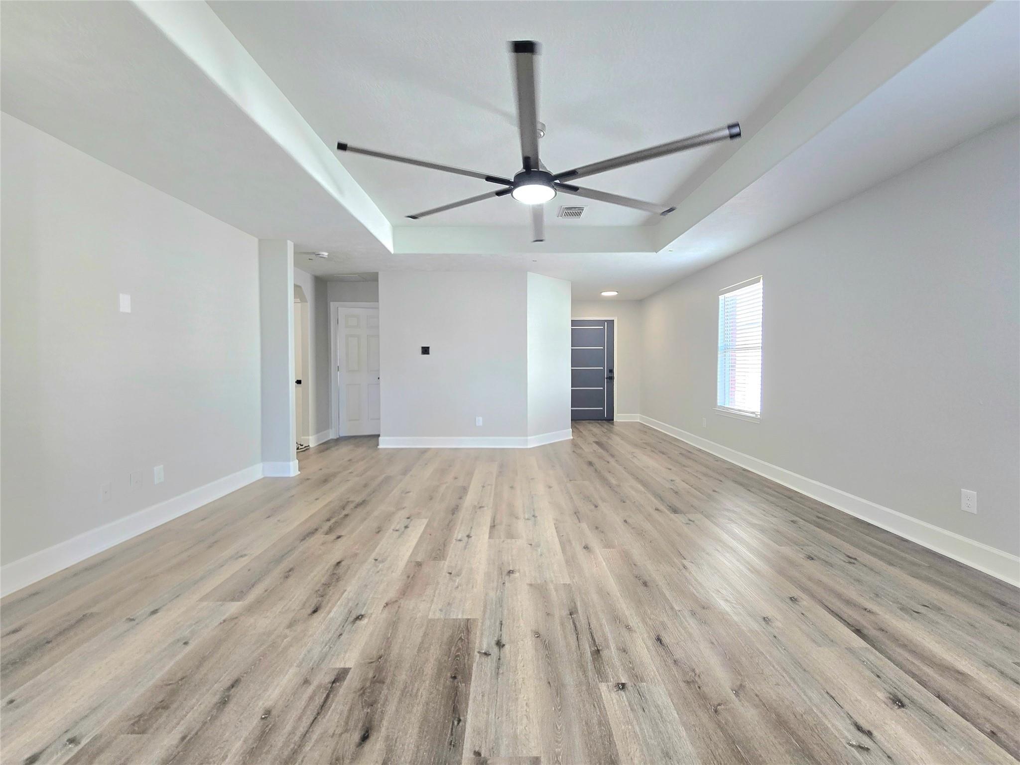 1111 Kingbriar Circle