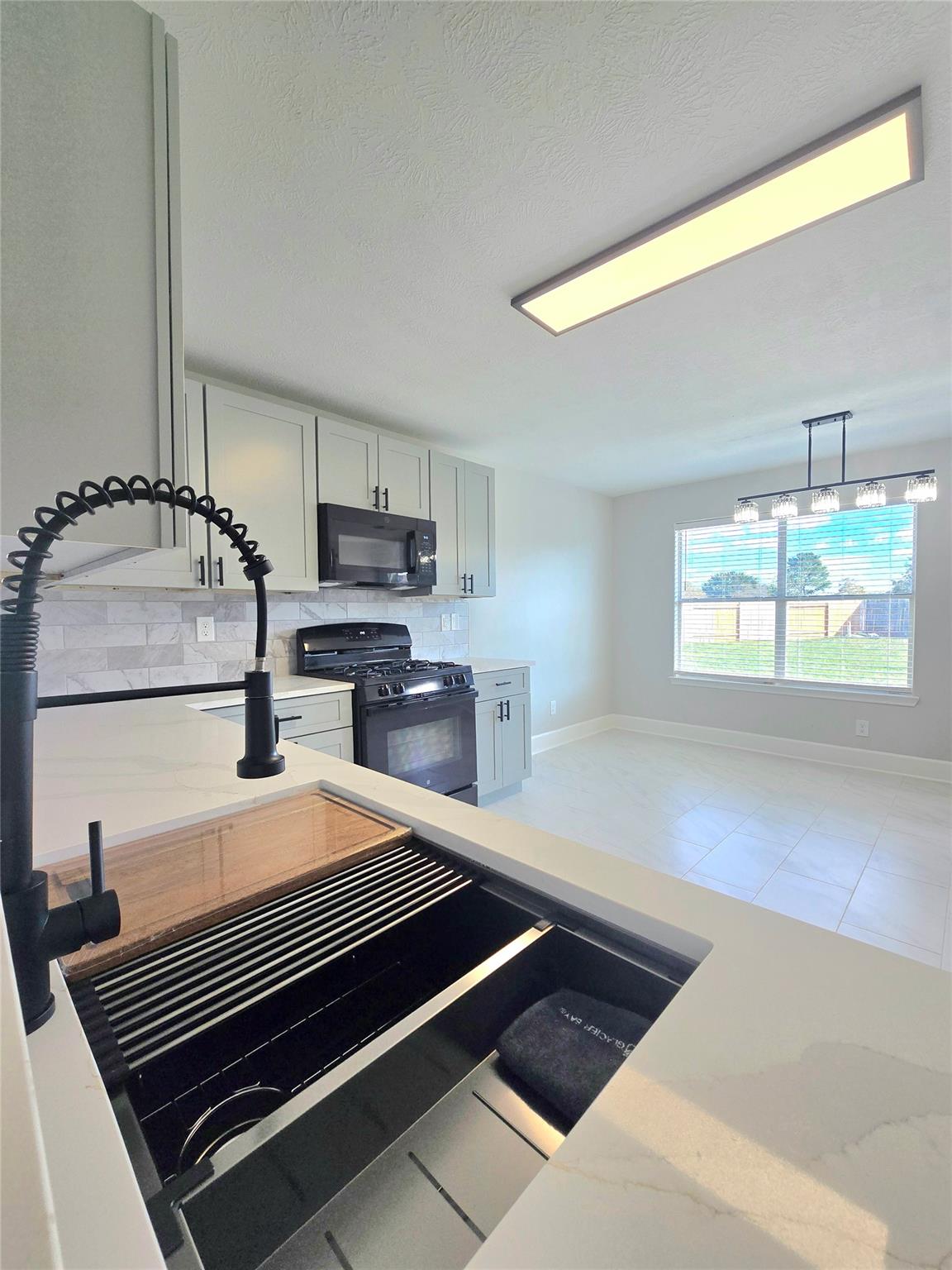 1111 Kingbriar Circle