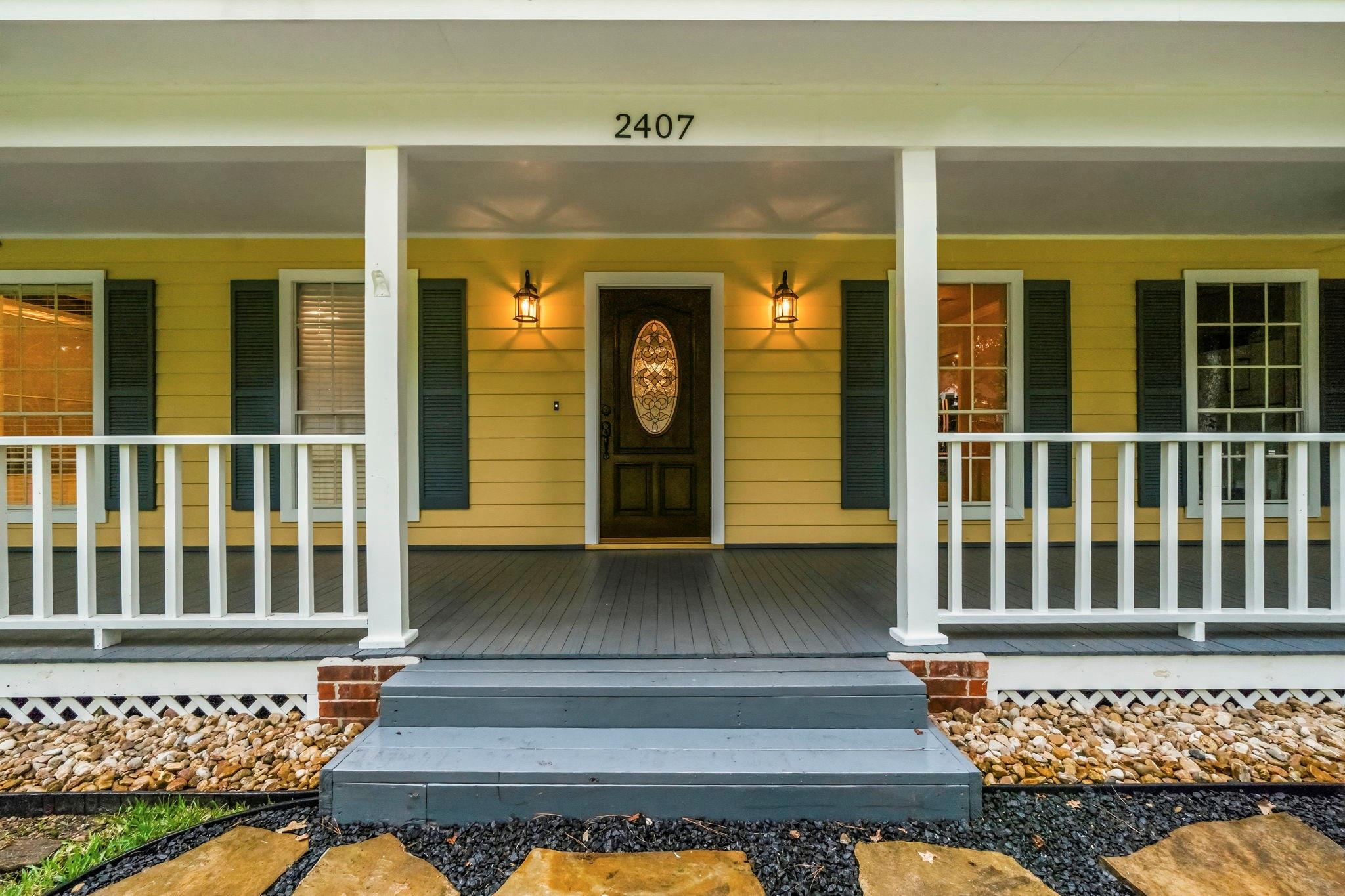 2407 Carriage Ridge Lane