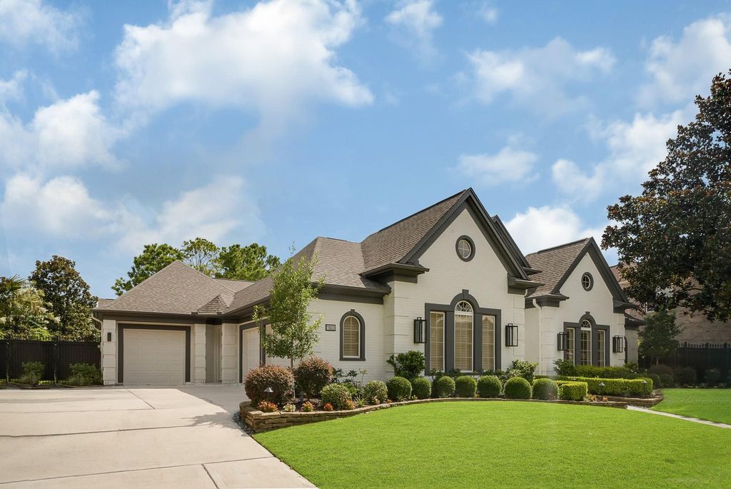 Photo of 11603 Noblewood Crest Lane Ln, Houston, TX 77082 (MLS # 807682)