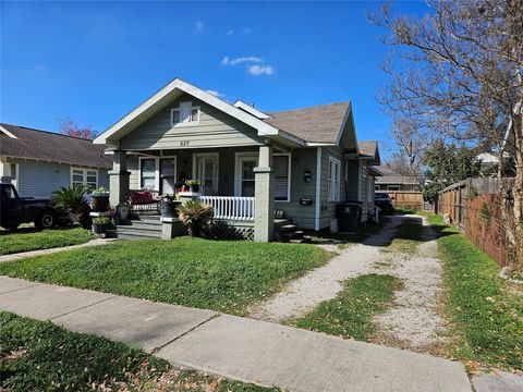 Multifamily For Sale - 627 E 14th Street<br/> Houston, TX 77008