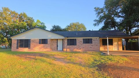 Photo of 235 Hwy 90 E, Sealy, TX 77474 (MLS # 79959216)