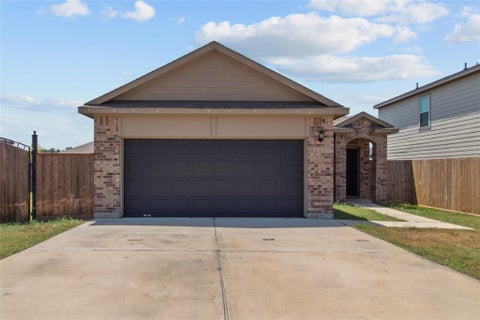 Homes For Sale - 1111 Road 5102<br/> Liberty County, Cleveland, TX 77327