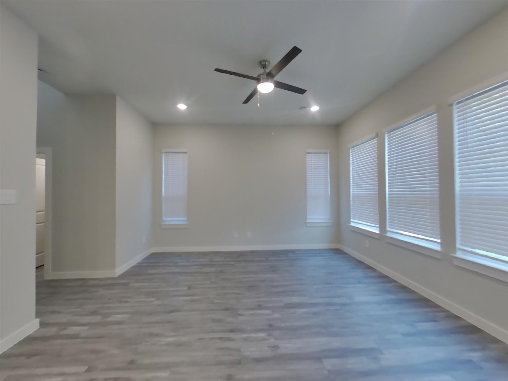 9835 Willow Creek Commerce Drive 502