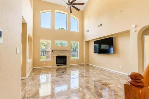 Photo of 6818 Russelfield Lane, Houston, TX 77049 (MLS # 7655128)