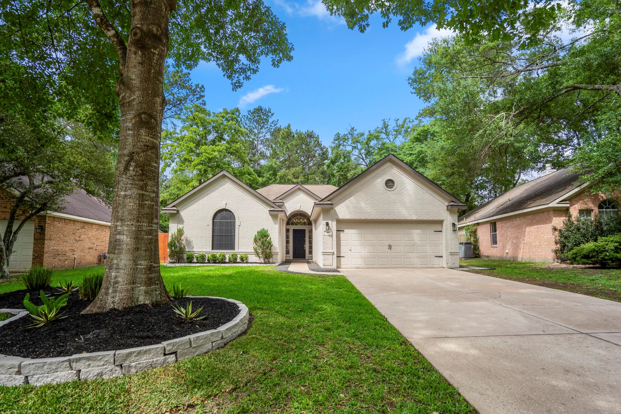 146 S Holly Laurel Circle