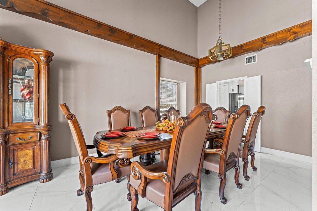 Photo of 6815 Inwood West Drive, Houston, TX 77088 (MLS # 70804166)