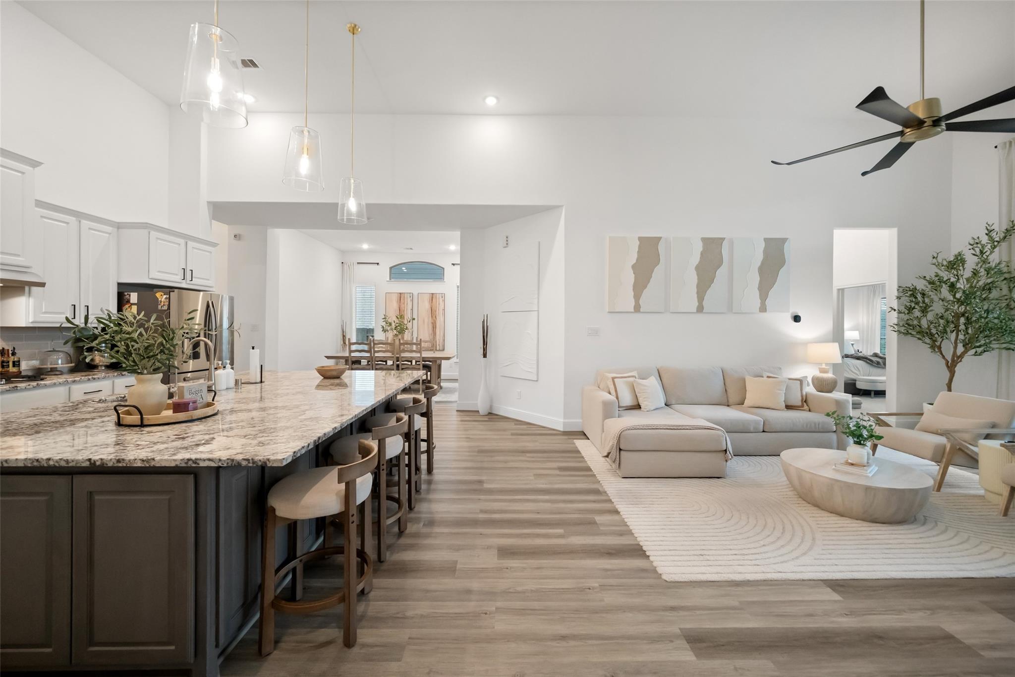 17437 Violet Vineyard Street