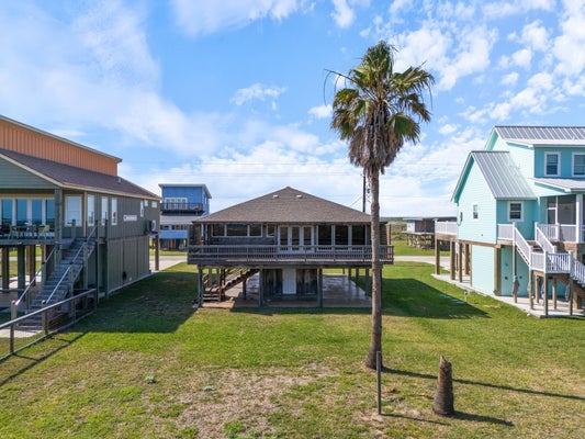 342 BEACH FRONT DR, MATAGORDA, TX 77457 - Image d7489b0ea9ee6d2f30fa61fa3b44da78/1805046204