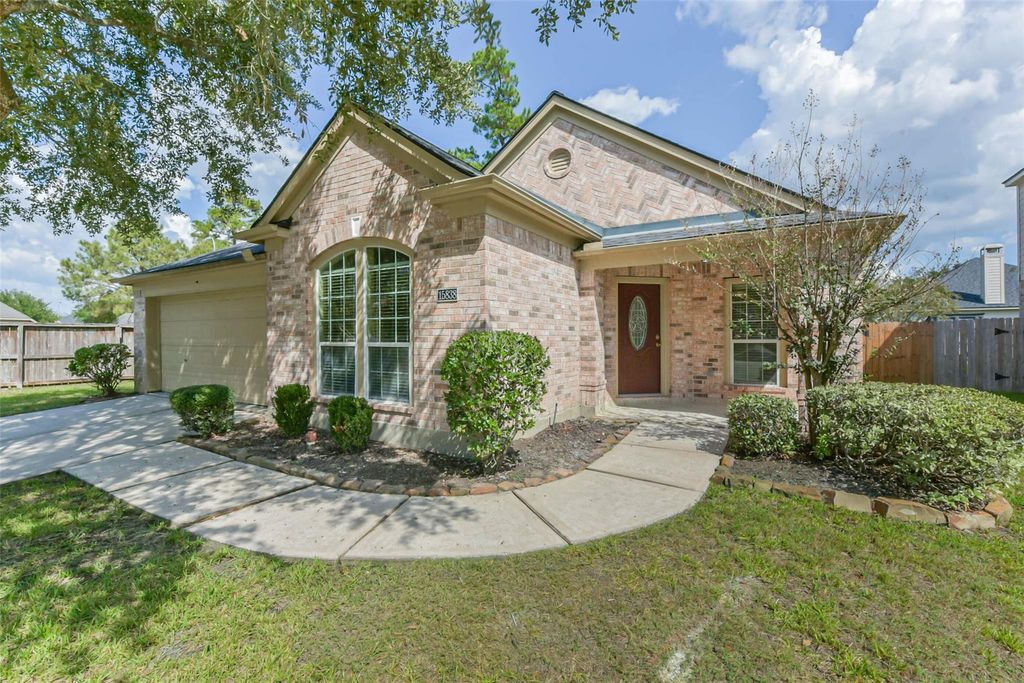 Photo of 15838 Mossy Shores Court, Houston, TX 77044 (MLS # 55895741)