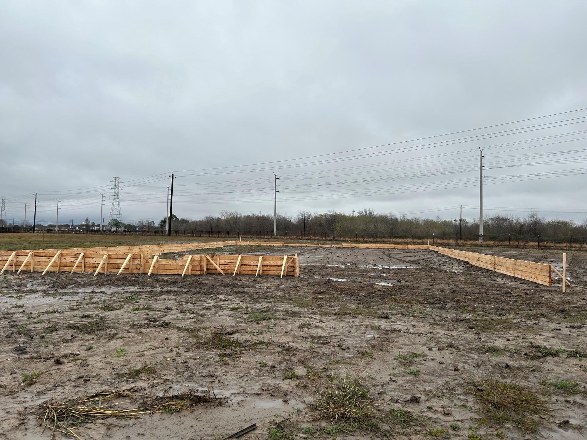 1901 N Wildflower Drive