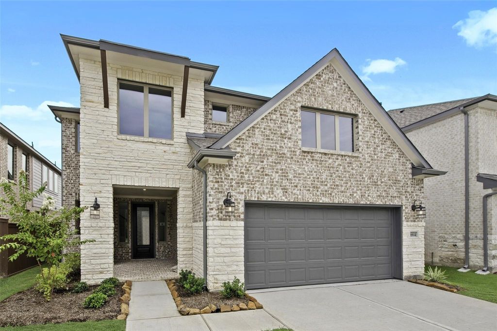 Photo of 16614 Yaklin Meadow Court, Humble, TX 77346 (MLS # 69214630)